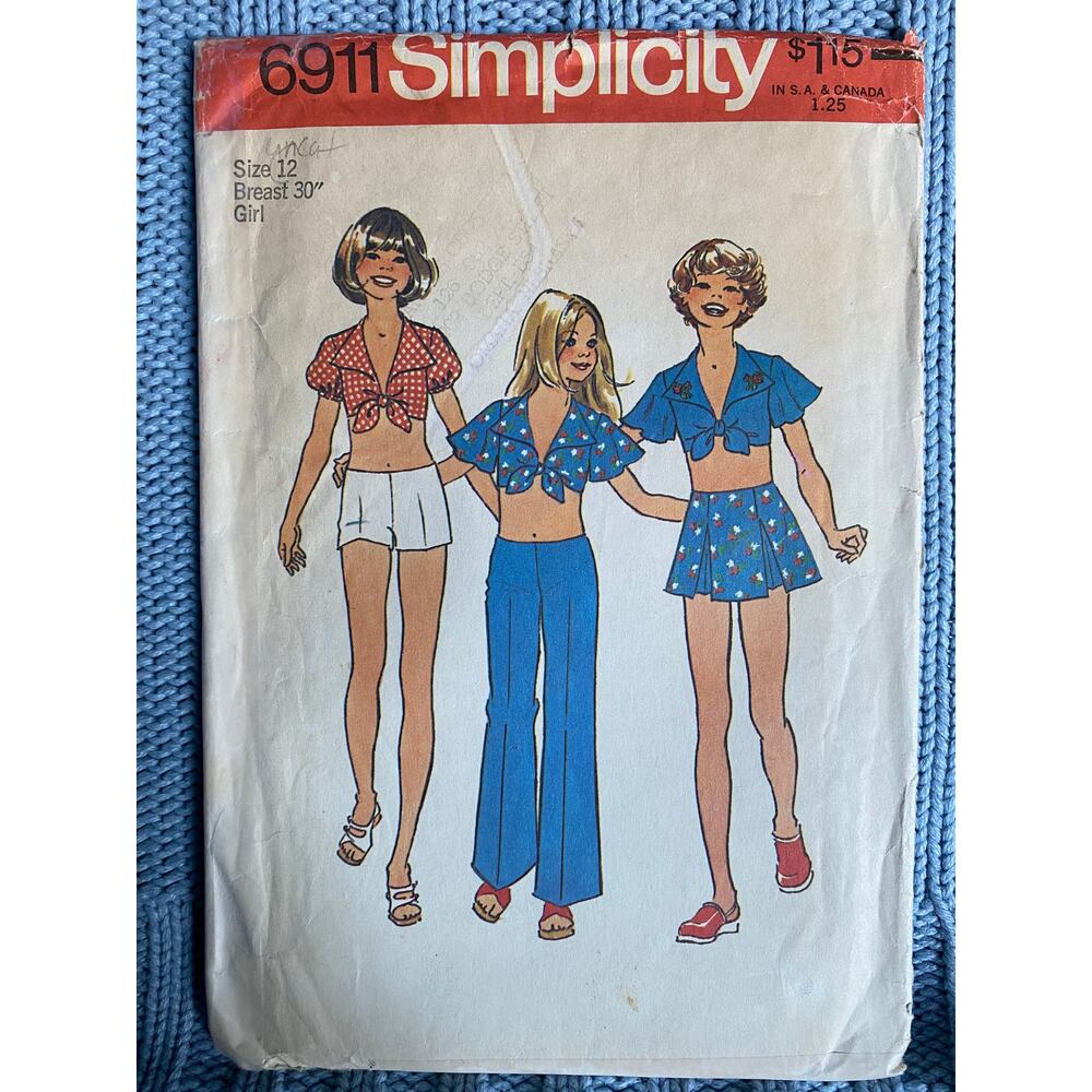 Simplicity 6911 Sewing pattern girls crop top shorts pants mini skirt size 12